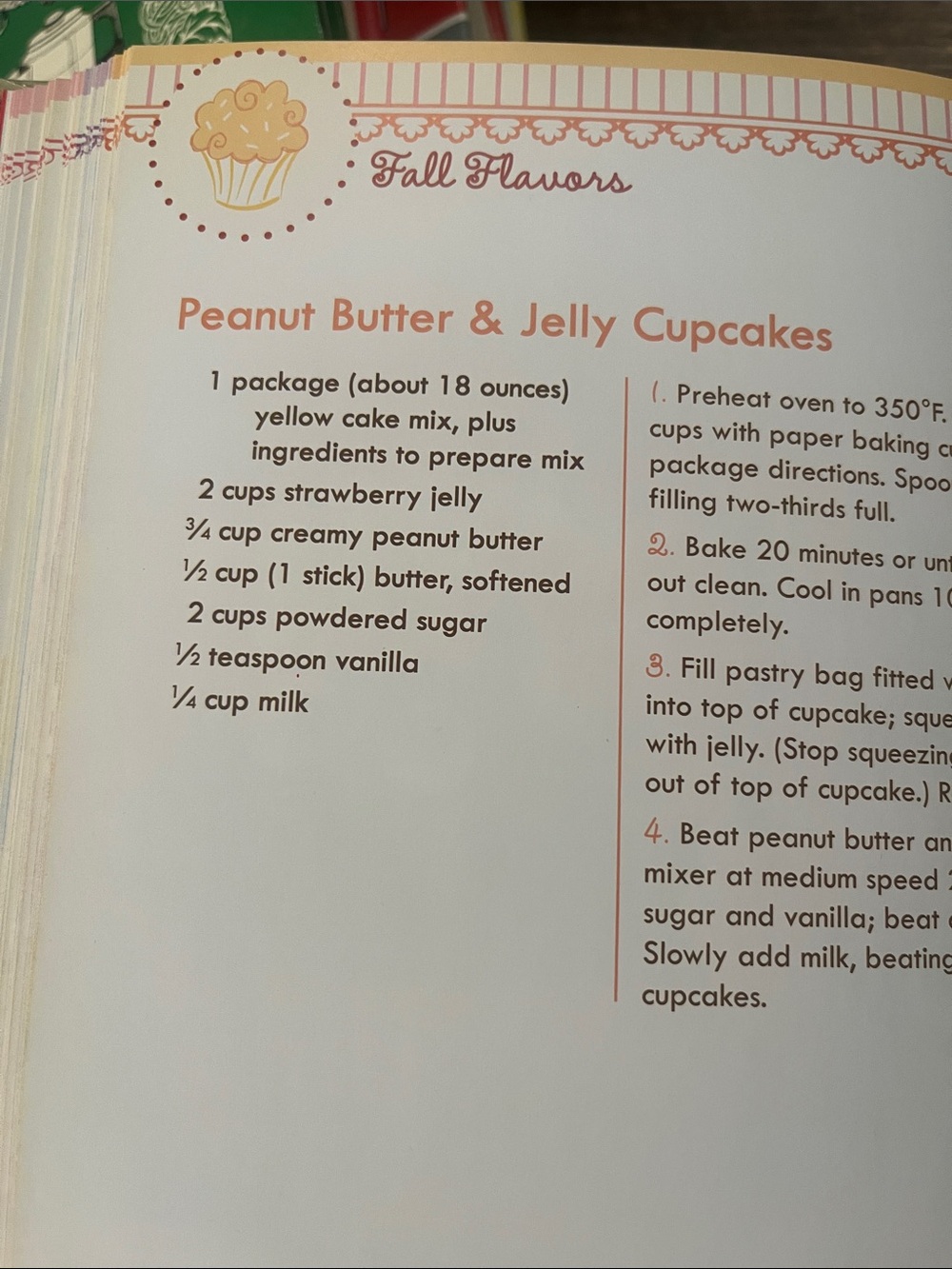 Cupcake Book Set - Picture 7 of 7